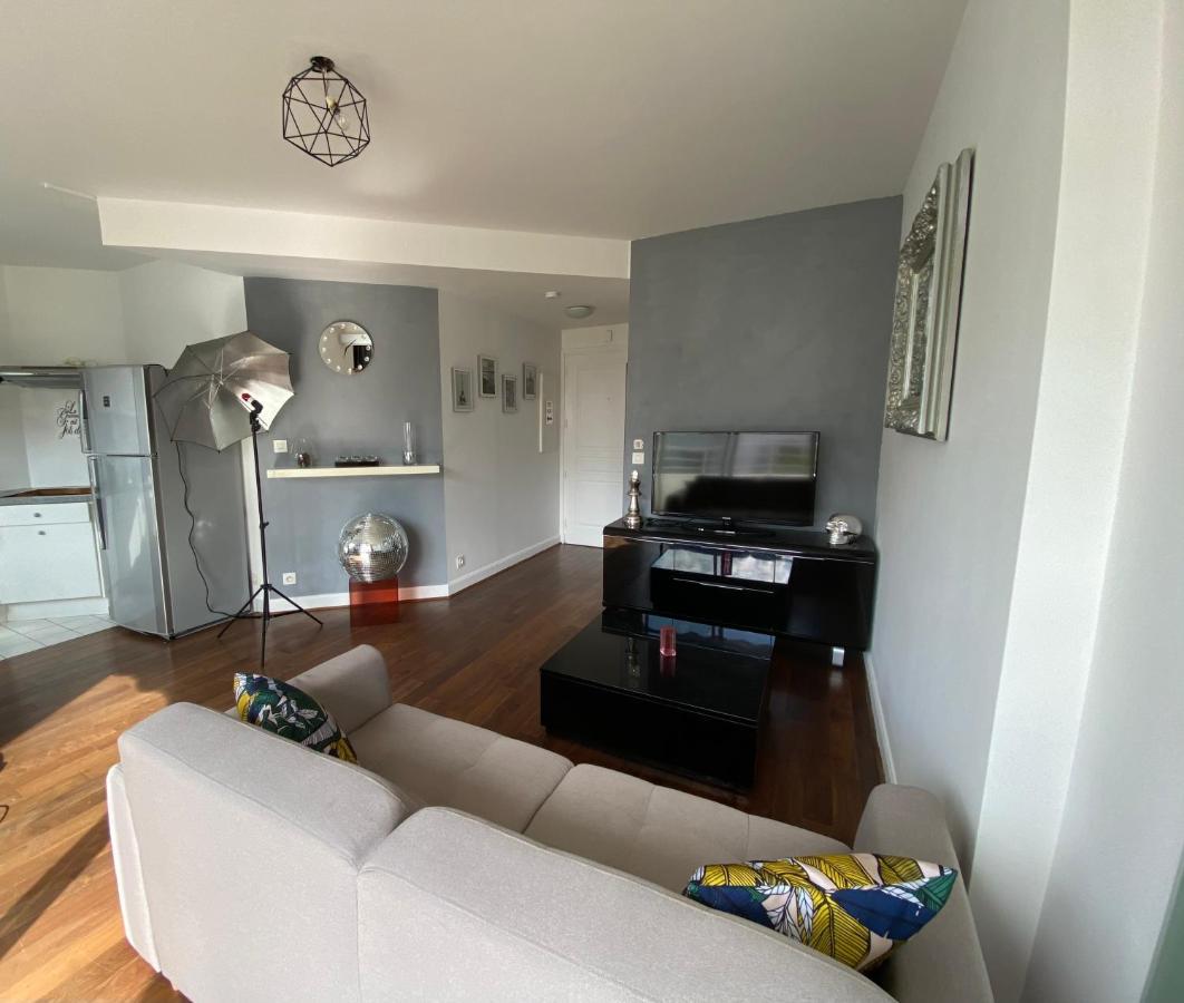 Charmant appartement en bord de Cher Saint-Avertin Extérieur photo