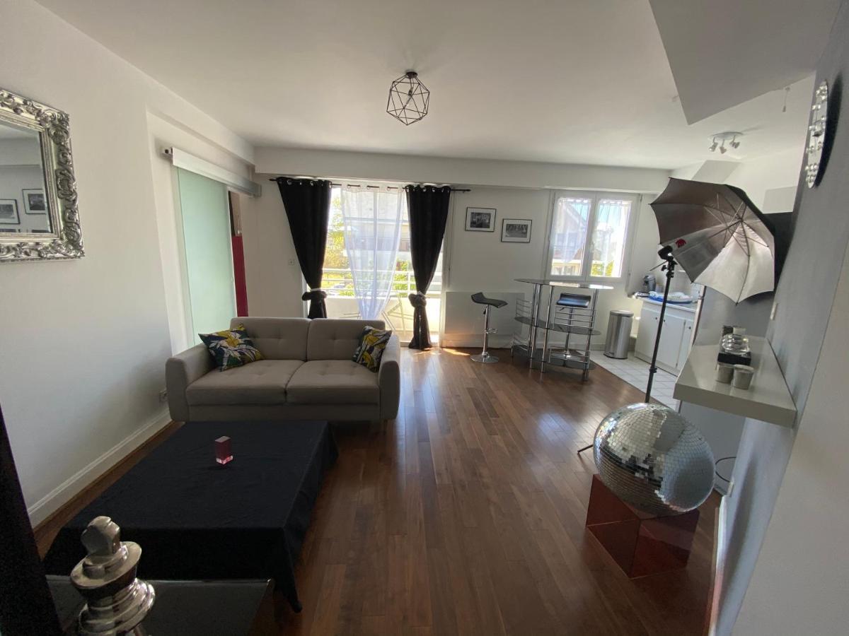 Charmant appartement en bord de Cher Saint-Avertin Extérieur photo