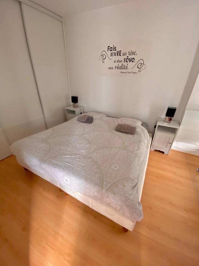 Charmant appartement en bord de Cher Saint-Avertin Extérieur photo